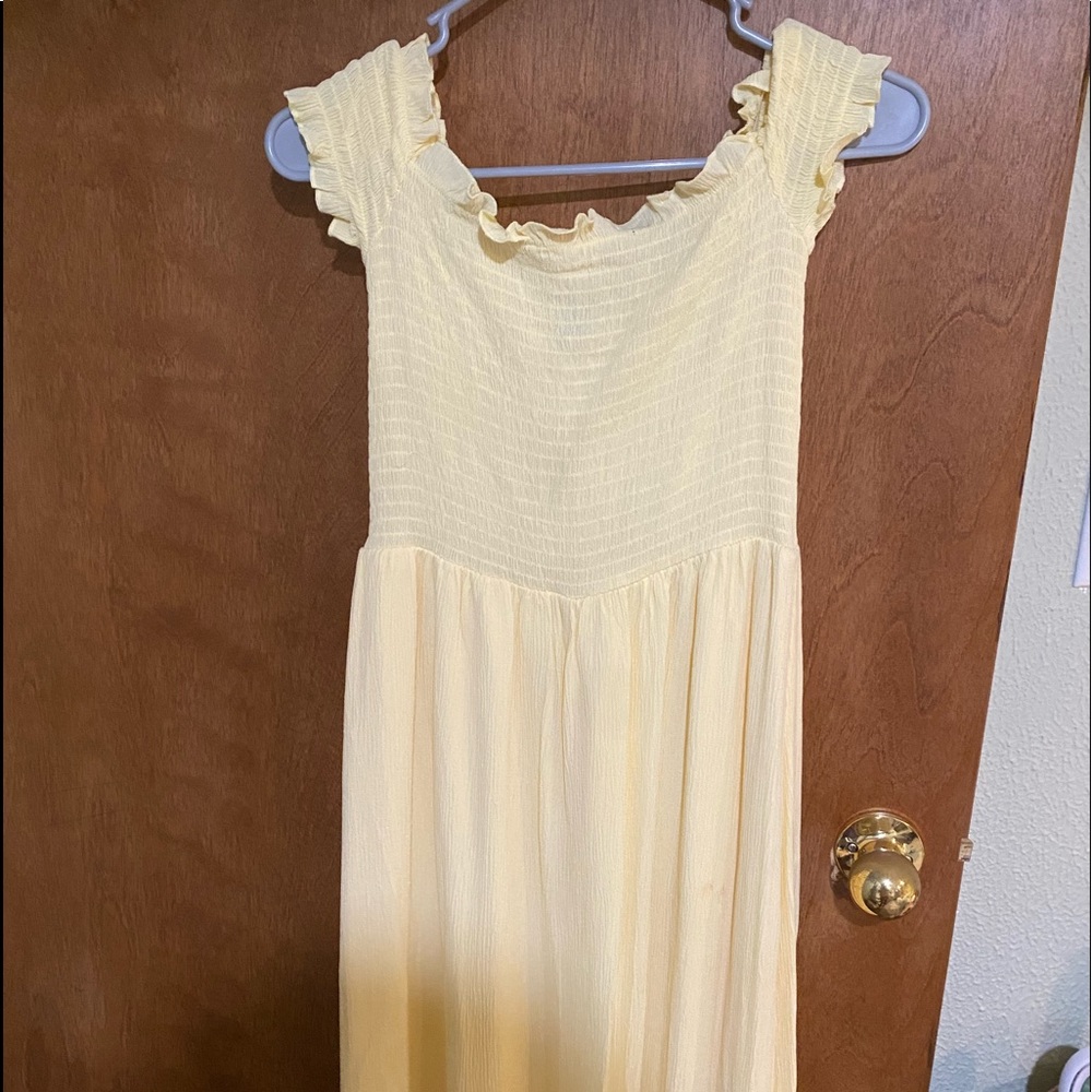 SUNNY YELLOW MAXI DRESS